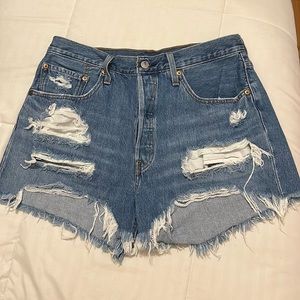 Levi distressed 501 shorts